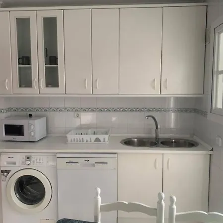 Apartment Economico Familias Piscina *